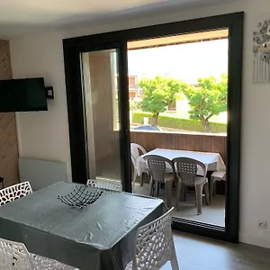 à Deux Pas Du Plan D'eau Appartement Embrun